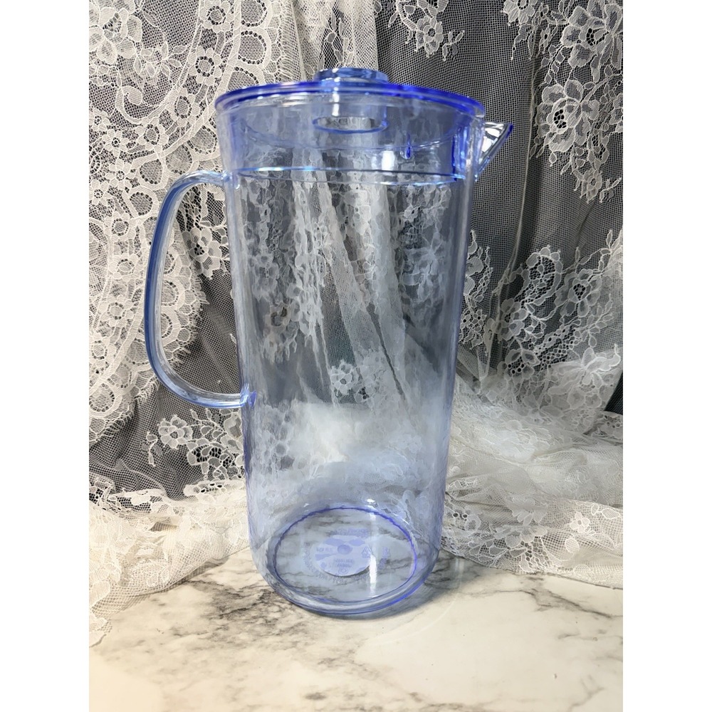 NEW 3qt Acrylic Beverage Pitcher Dispenser With Lid - Room Essentials (3043)